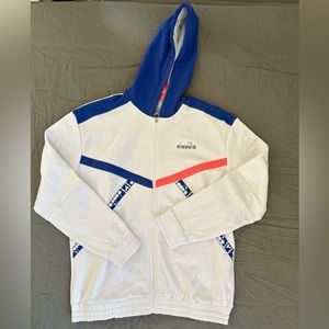 XL Diadora sweater